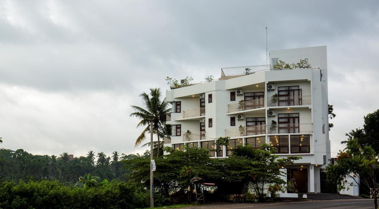 Grand 7 Hotel -Kesbewa Piliyandala Exteriér fotografie