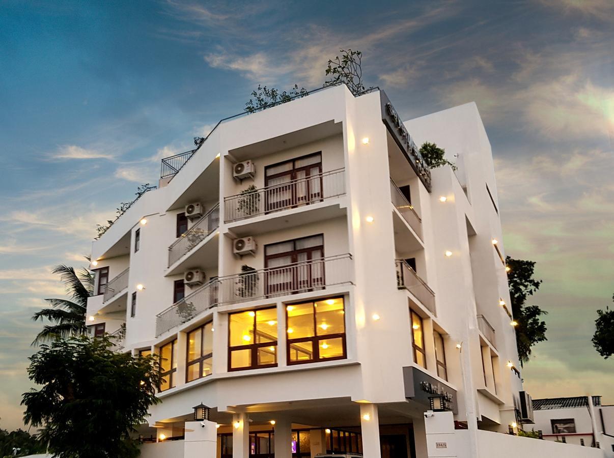 Grand 7 Hotel -Kesbewa Piliyandala Exteriér fotografie